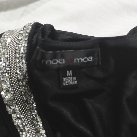 Moa Moa beaded neckline layered top - Picture 4 of 8